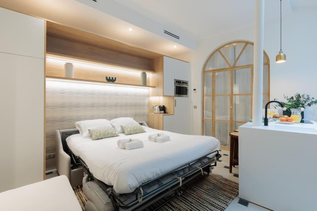 New Luxury And Cozy Apartment - Notre Dame パリ エクステリア 写真